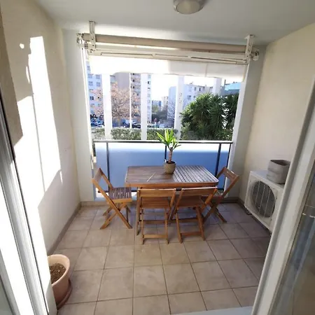 Comfortable For 4 People Apartment